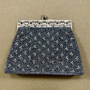 Elegant Black Beaded Clutch